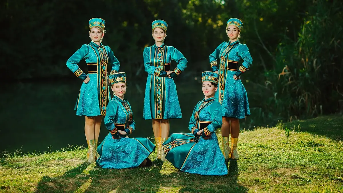 Концерт ансамбля «Гильце» с участием Государственного балета Кубани «Музыка-жизнь»